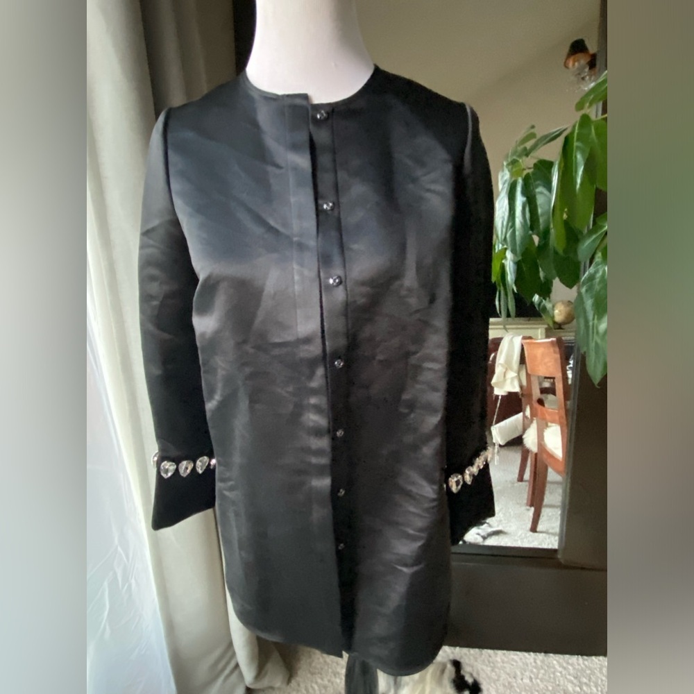 ✨ Chic Black Silk Thomas Wylde Coat with Crystal Detailing ✨ - Picture 3 of 9